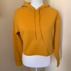 Cropped Hoodie
